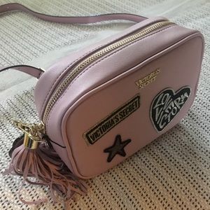 VICTORIA’S SECRET purse 👛 💗